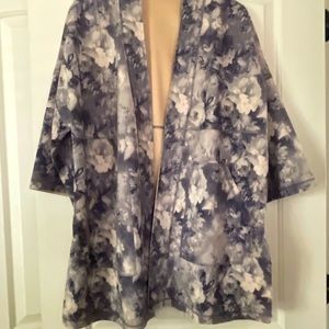 Faux suede open caftan. Super cute, soft. Perfect for Spring!!!! Like new!